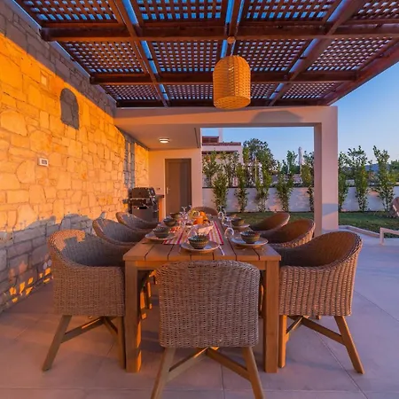 别墅 Carpe Diem - Luxurious, 15km From The *